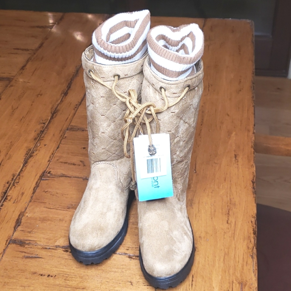 LIVE SHOW INVENTORY RANDOM NWT TECH WEAR BOOTS SIZE 8